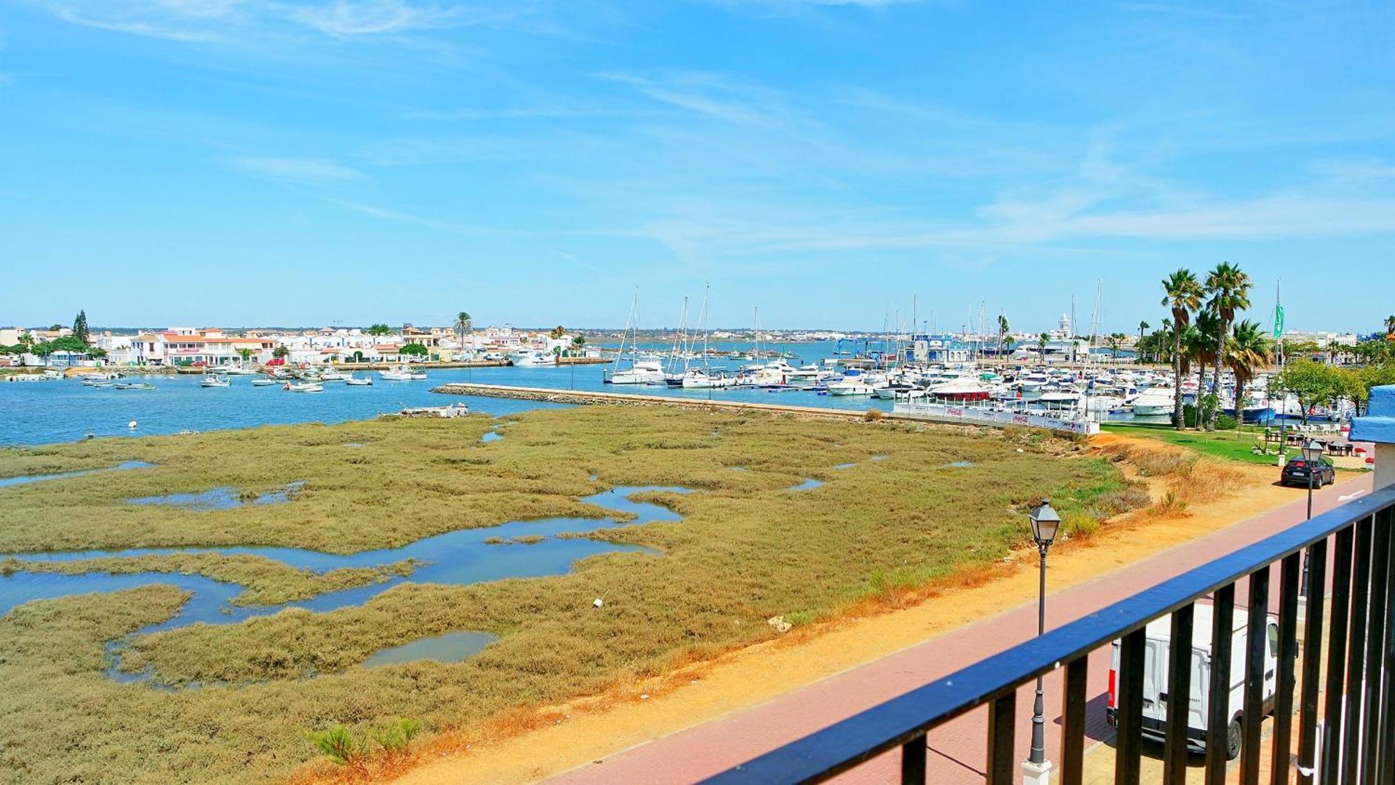 Marina II By H Apartment Isla del Moral Room photo